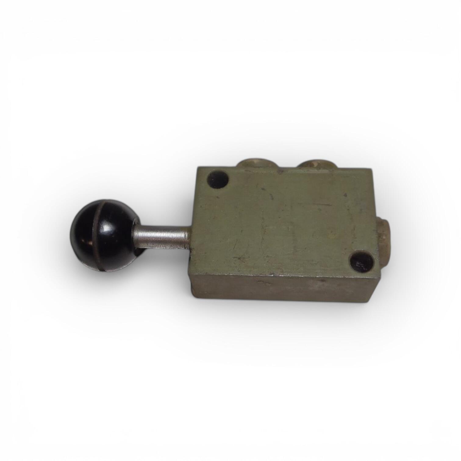 Rozvaděč RHR 8-A2, Tatra T148